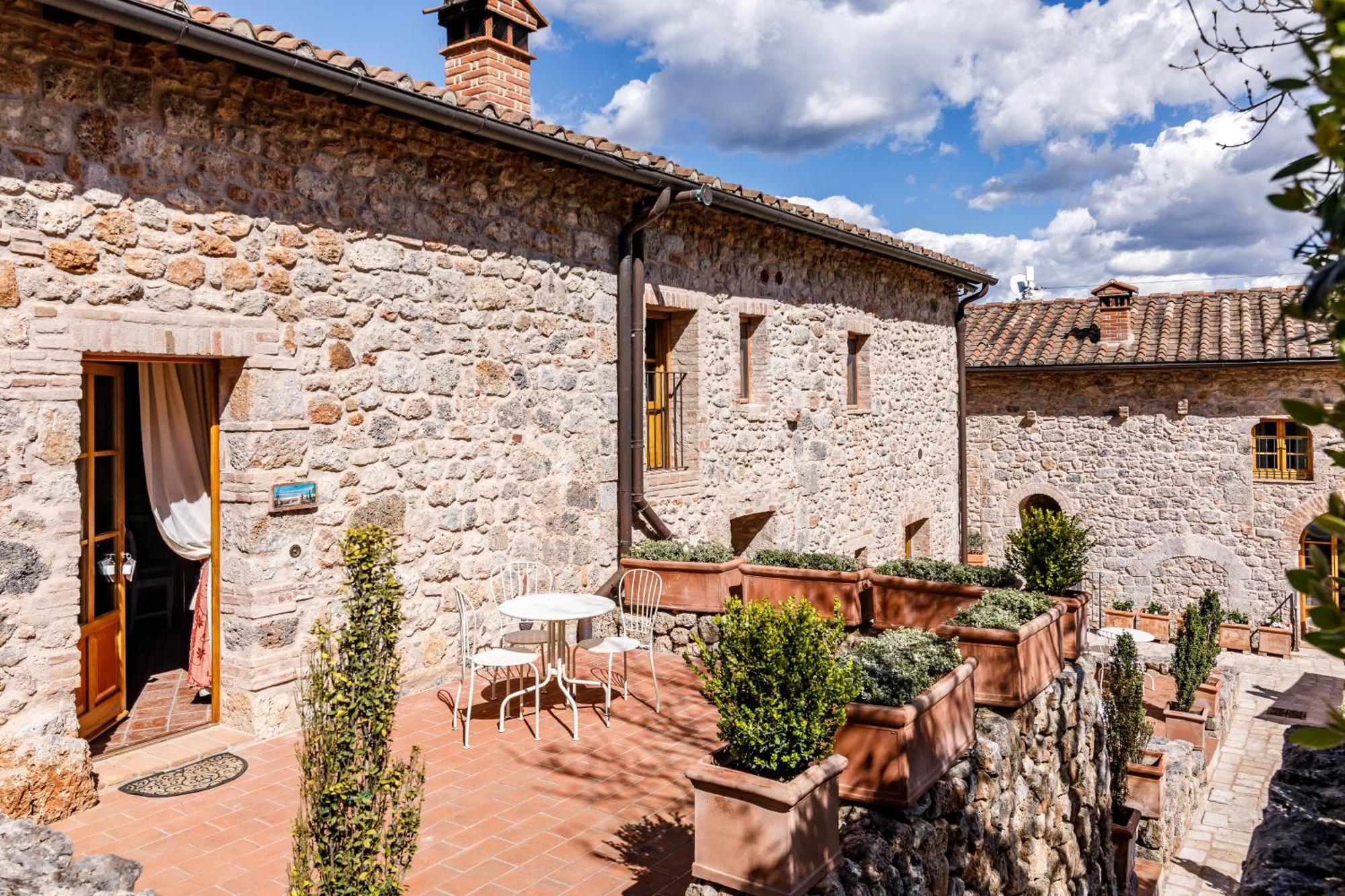 Relais La Costa Historical Residence Monteriggioni Dış mekan fotoğraf